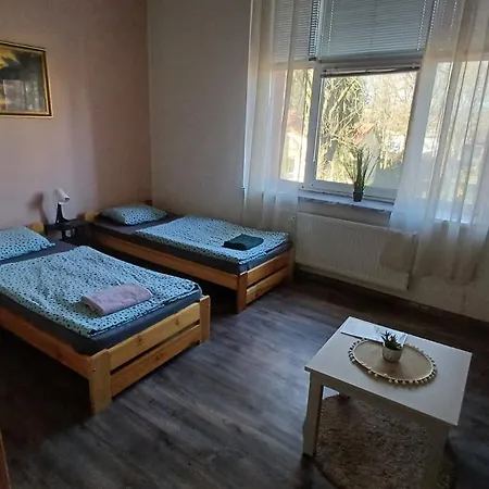 U Dvora شقة