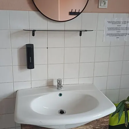 U Dvora דירה *